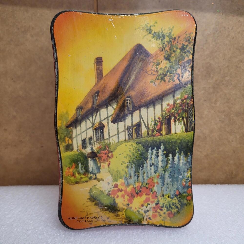 vintage Riley's Toffee tin made by Riley Brothers in Halifax, England 7"x4"